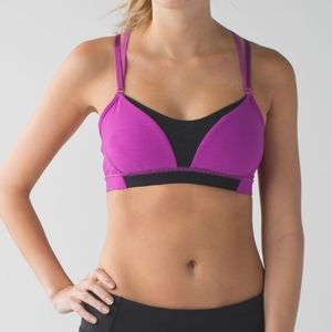 Lululemon interval bra